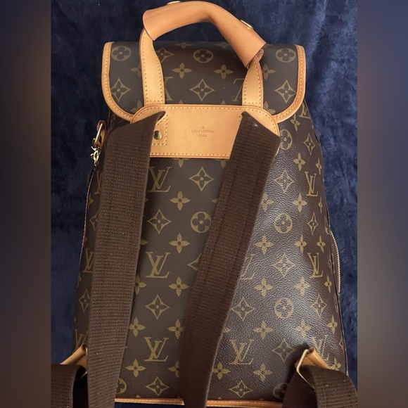 SOLD!!!🔥🔥 Vuitton Bosphore Backpack Monogram Canvas🔥🔥 - Picture 4 of 17
